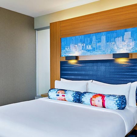 Aloft Denver Airport At Gateway Park Aurora Bagian luar foto