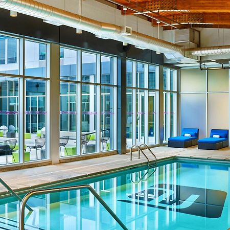 Aloft Denver Airport At Gateway Park Aurora Bagian luar foto