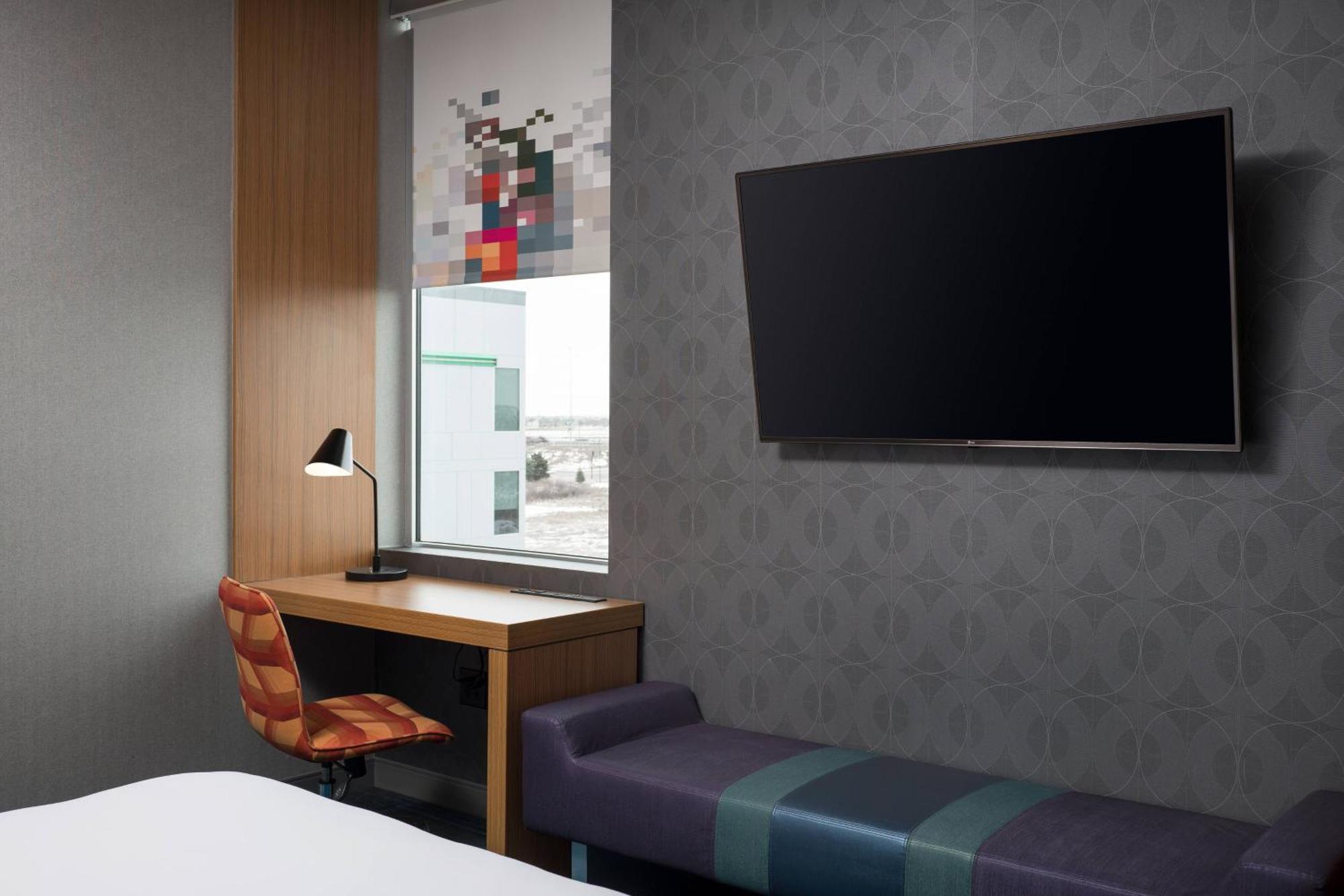 Aloft Denver Airport At Gateway Park Aurora Bagian luar foto