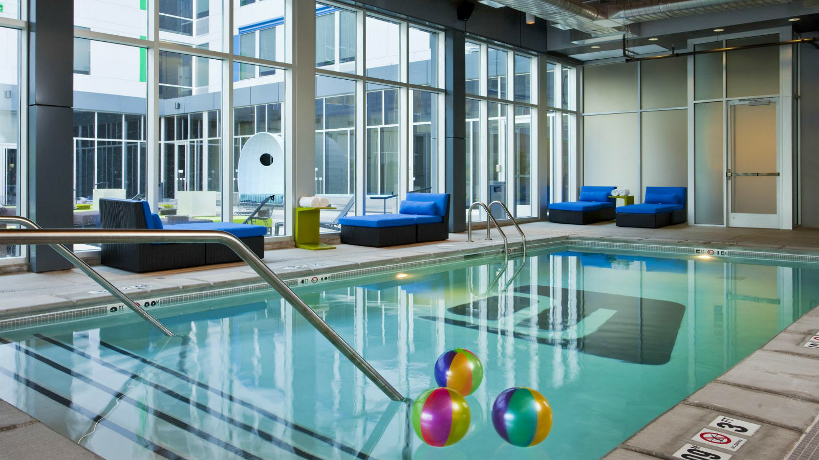 Aloft Denver Airport At Gateway Park Aurora Bagian luar foto